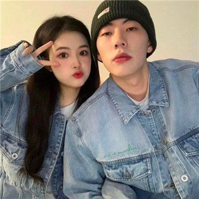 学院风情侣头像