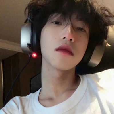 2022帅气独特的男生头像