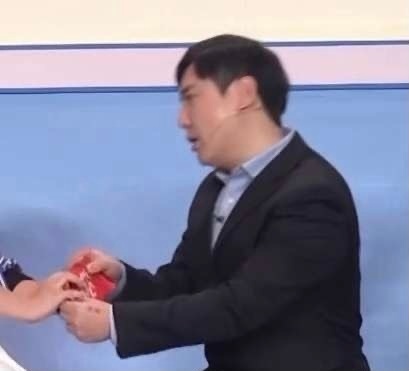 综艺名场面的搞笑情侣微信头像