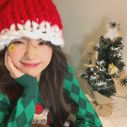 超好看的圣诞女生微信头像