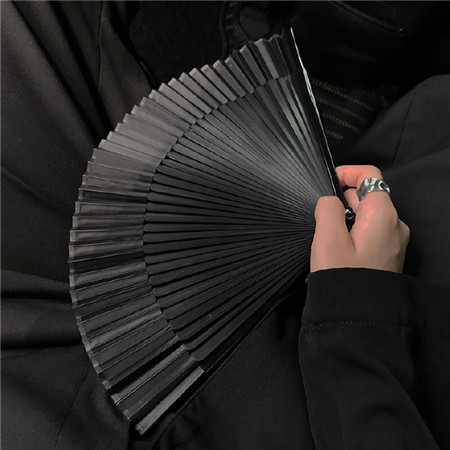 反emo的温柔好看的背景图