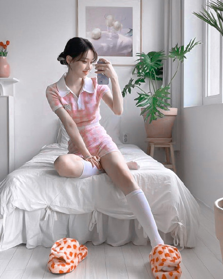 甜美女孩金玟庭微信头像