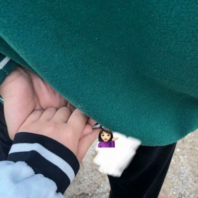 不露脸的情侣头像