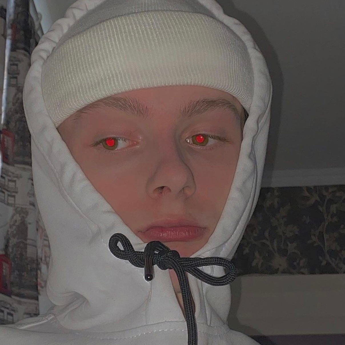 帅气Disposable微信头像