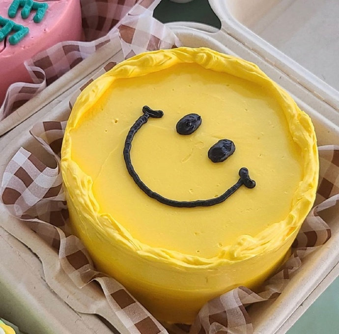 可可爱爱卡通蛋糕素材图片