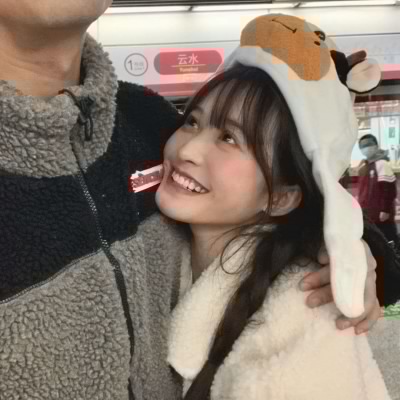 ins风秀恩爱又不失可爱的情侣头像