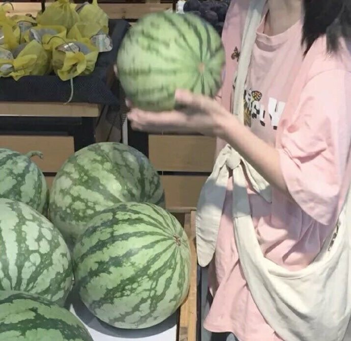 精选好看的女生微信头像