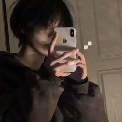 超拽帅气小伙男生微信头像