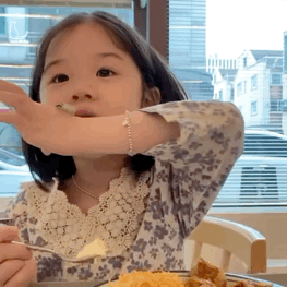 金雪拿捏了微信表情包