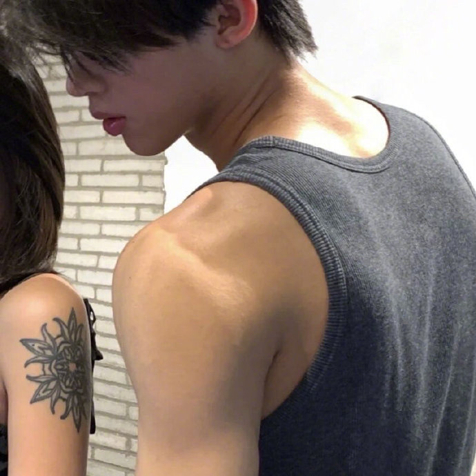 超拽高冷帅气男神微信头像