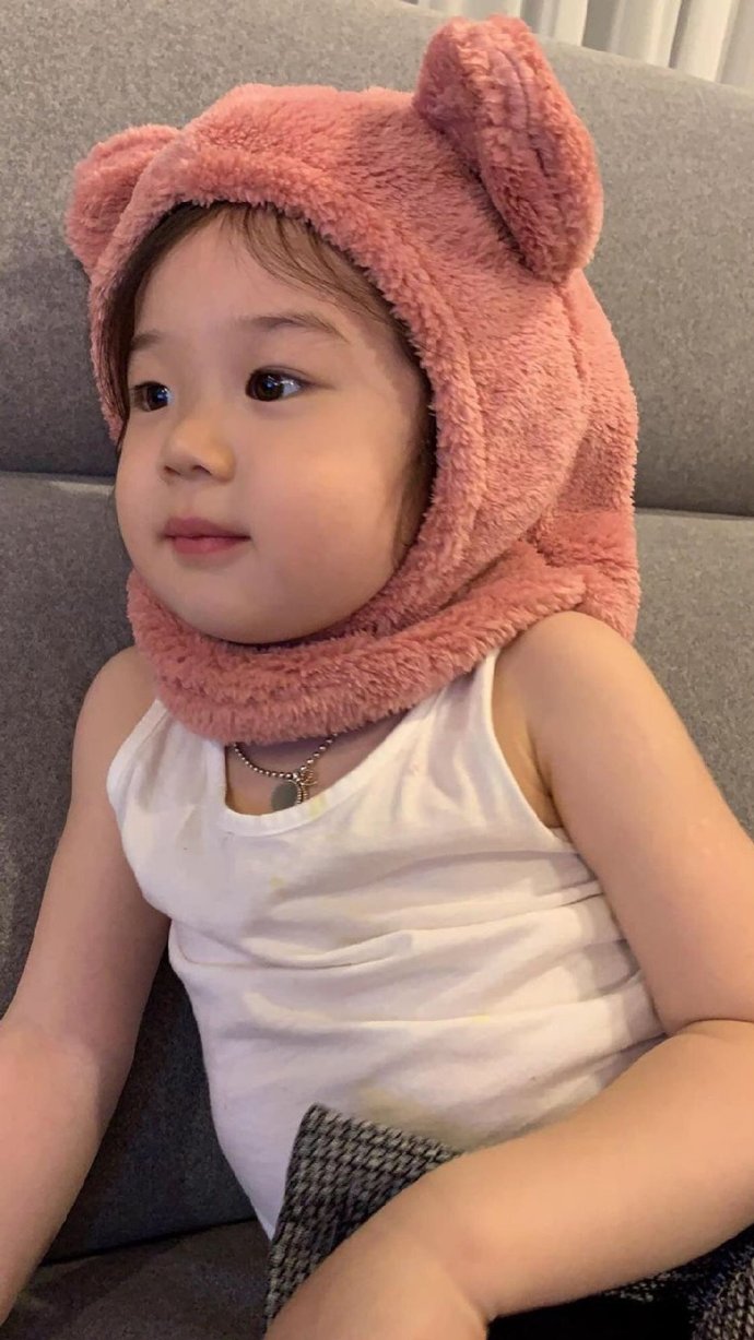 人类幼崽的可爱呆萌微信头像