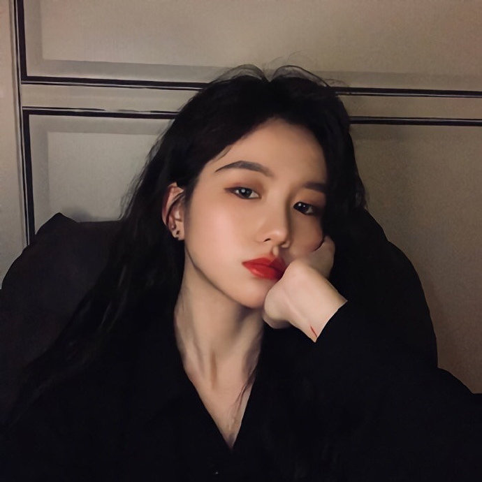 精选有质感女生微信头像