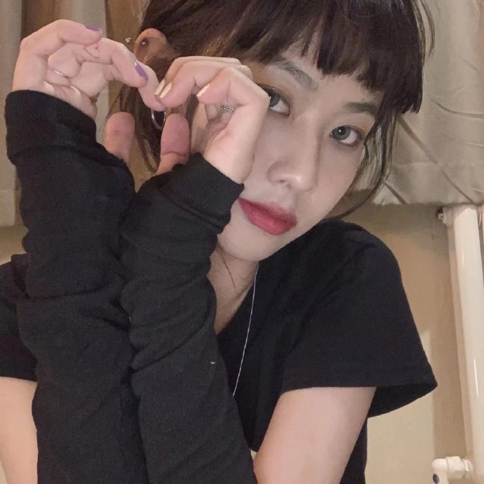 可爱简单的女生微信头像