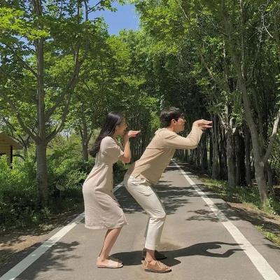 真人搞怪情侣头像