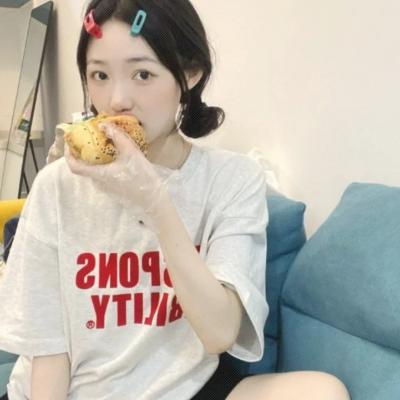 调皮又很可爱的女生头像