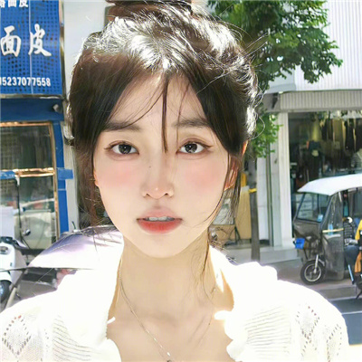 超级好看的女生头像