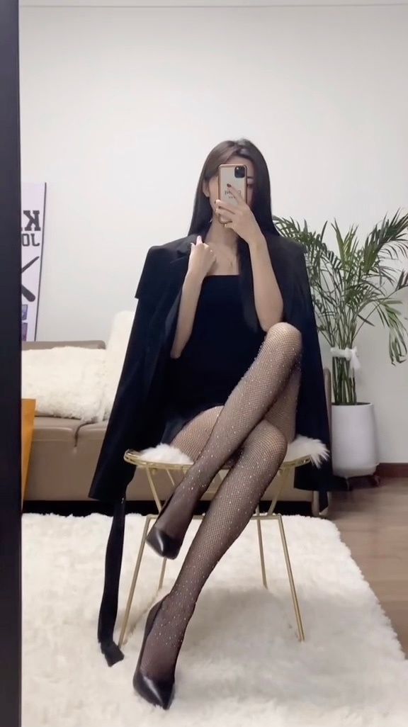 性感网红美女微信素材图片