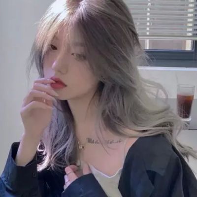 ins潮流女生网红头像