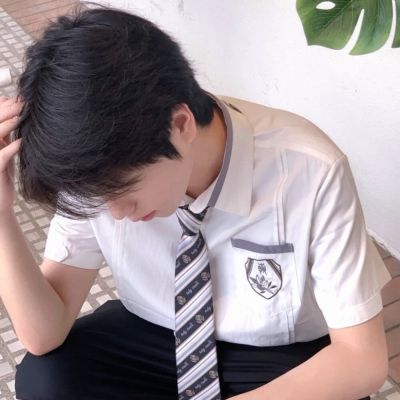 2022帅气独特的男生头像