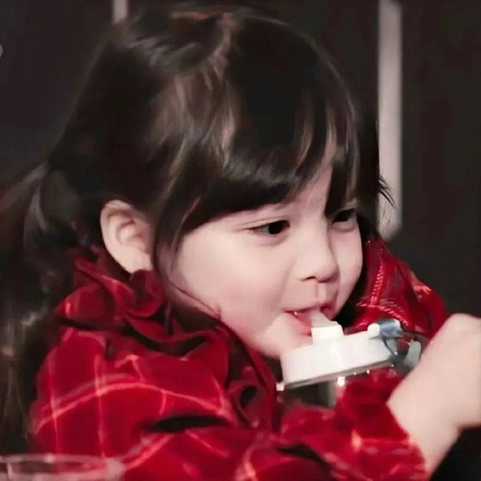 实力干饭人可爱微信头像