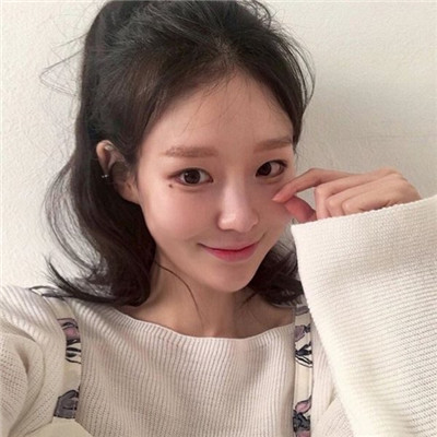 唯美女生清纯气质图片