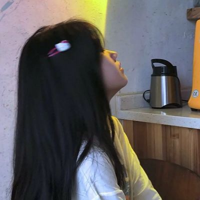 唯美但是却很丧的好看女头