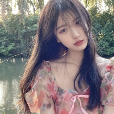 ins风时尚又很好看的女生微信头像