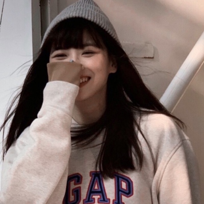 清纯萌系的可爱女生微信头像