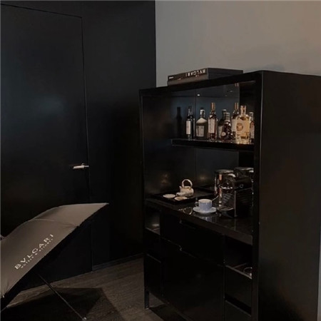 适合男生的高级有质感的微信朋友圈背景图