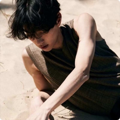 Ins风超酷超帅气男生微信头像