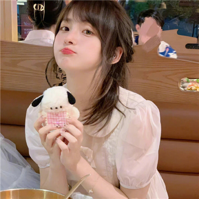 清纯很甜少女感十足的女头