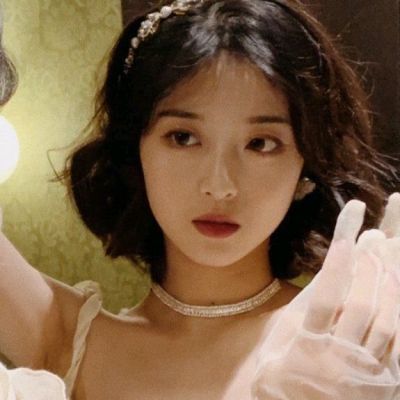 靓丽的女生头像