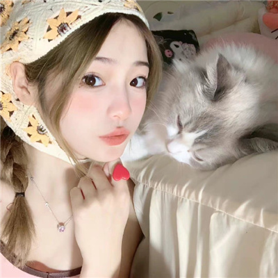 暖色系温柔美女头像