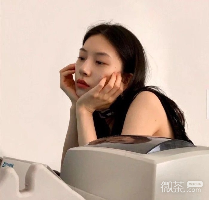 超火的高颜值美女微信头像