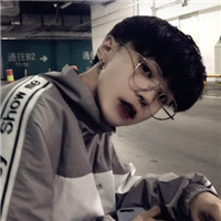 潮酷个性男生微信头像