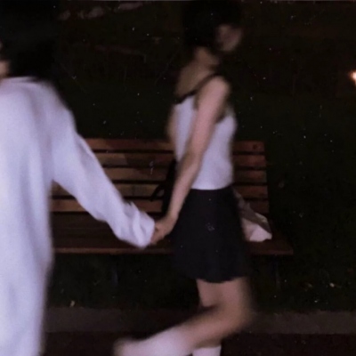 甜蜜幸福的真人情侣微信头像