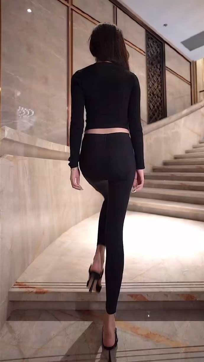 性感网红美女微信素材图片