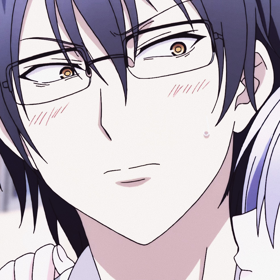 《理科生坠入情网 》情侣微信头像