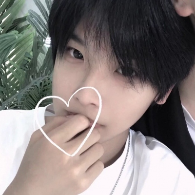 ins文艺可爱的男生微信头像