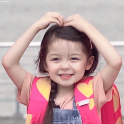 可爱萌娃儿童节微信头像