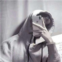 超酷的时尚男生微信头像