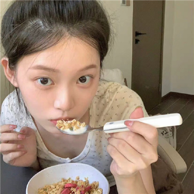 耐看的真人女生头像