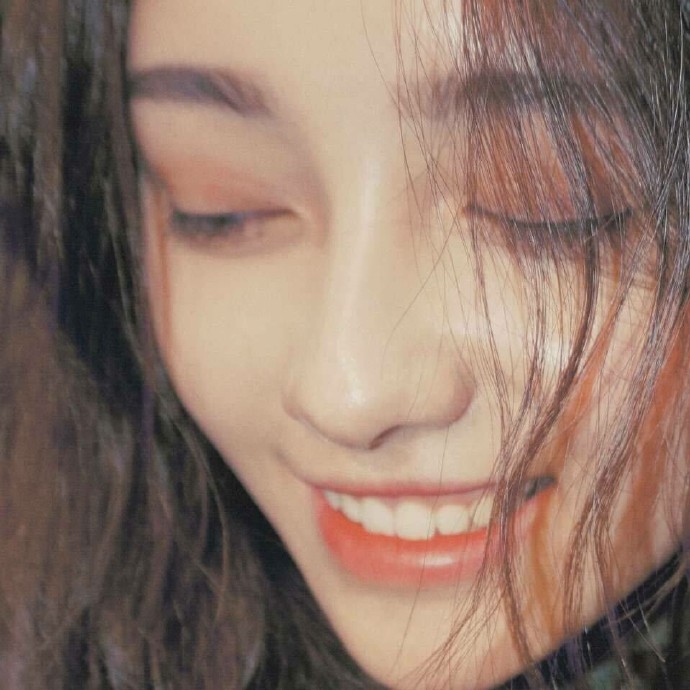 个性好看的女生微信头像