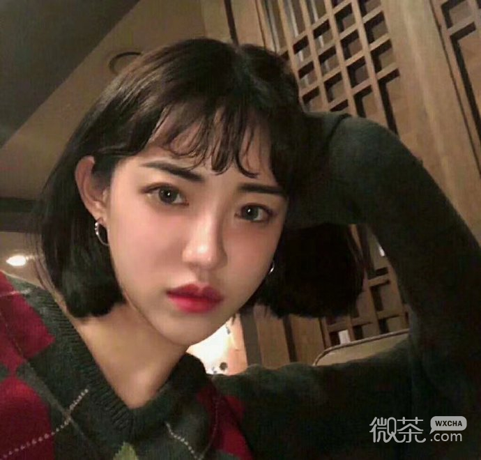 可盐可甜的百变小姐姐微信头像