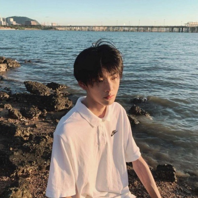 高清成熟的男生微信头像