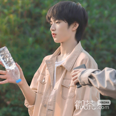 最新时代少年团刘耀文图片