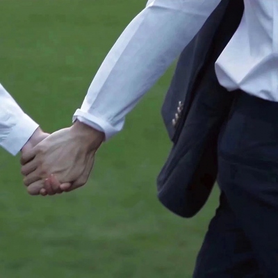 幸福甜蜜的青春情侣微信头像