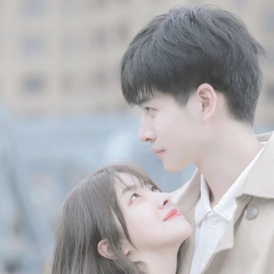 气质清纯适合夏季的个性微信头像