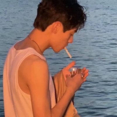 侧脸杀男生头像