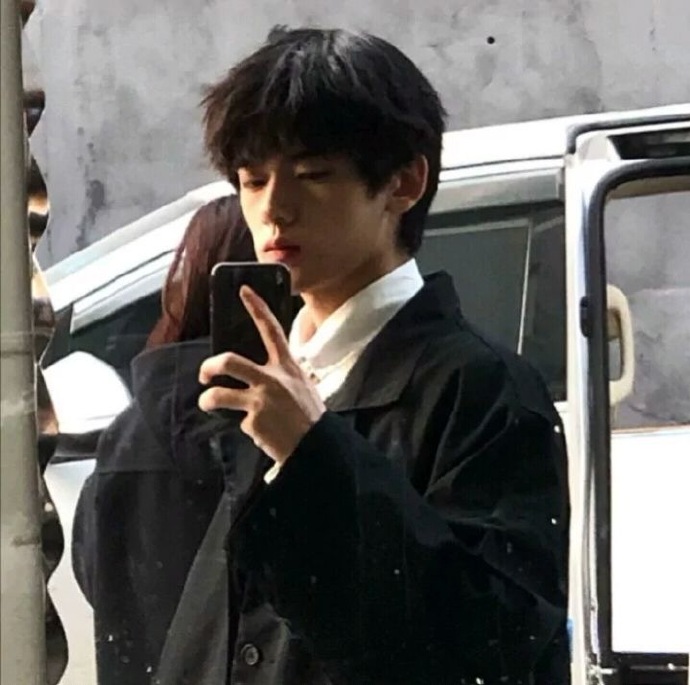 简单的独特的微信男生头像